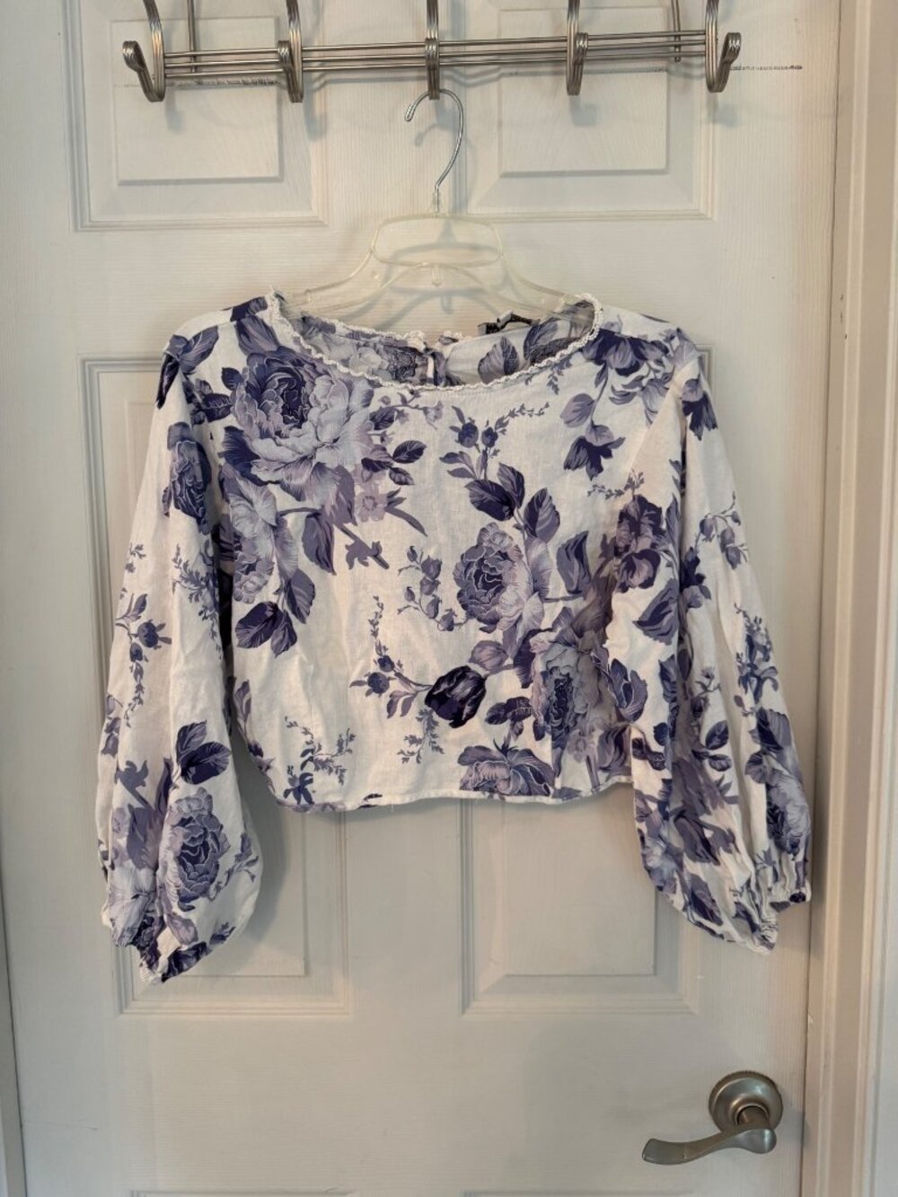 Vintage Laura Ashley Floral Crop Top Blouse Linen Balloon Sleeve Back Button Sma - Picture 13 of 13